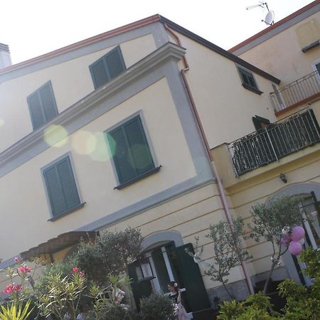 Annabella'S Country House SantʼAntonio Abate Exterior foto