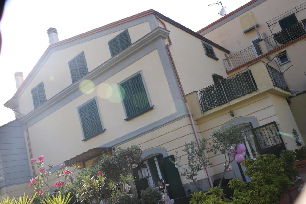 Annabella'S Country House SantʼAntonio Abate Exterior foto